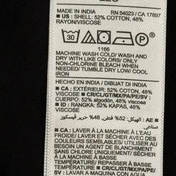 OLD NAVY Black Cap-Sleeve Cropped Pintucked Poet Blouse, NWOT! Size 3X - Picture 6 of 6